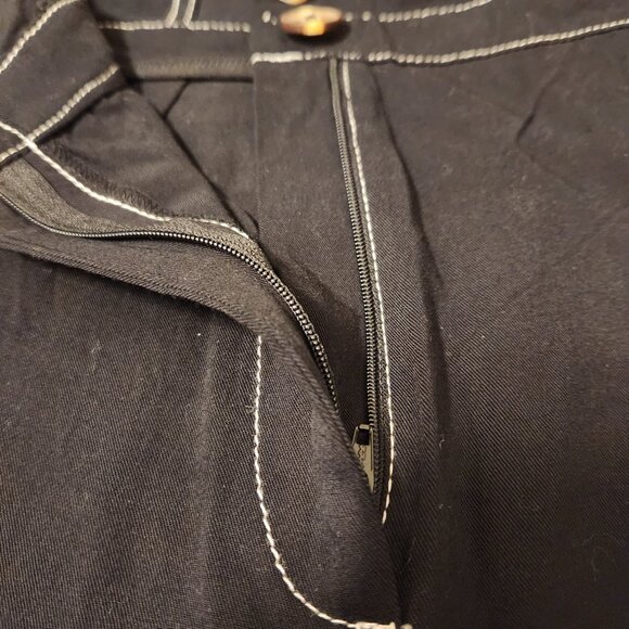 Abercrombie & Fitch Wide Legs Romper with Switch Details - Picture 12 of 12